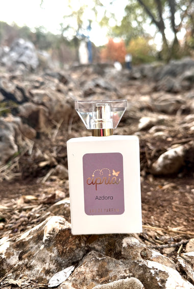 Azdora