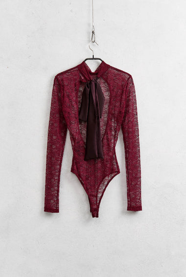 BODY UN PIZZO CON FIOCCO